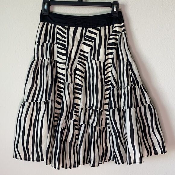 Geometric Silk Skirt by Lie size 0 - Picture 1 of 6